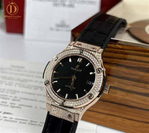 đồng hồ hublot giả dwatch.